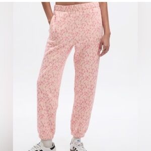 Love Shack Fancy x Gap Sweatpants